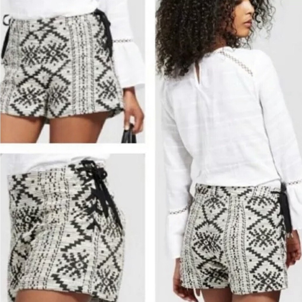 Who What Wear Monochrome Textured Shorts - Size 8